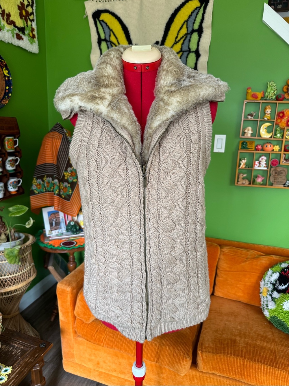 Faux-Fur Lined Cable Knit Vest - Taupe